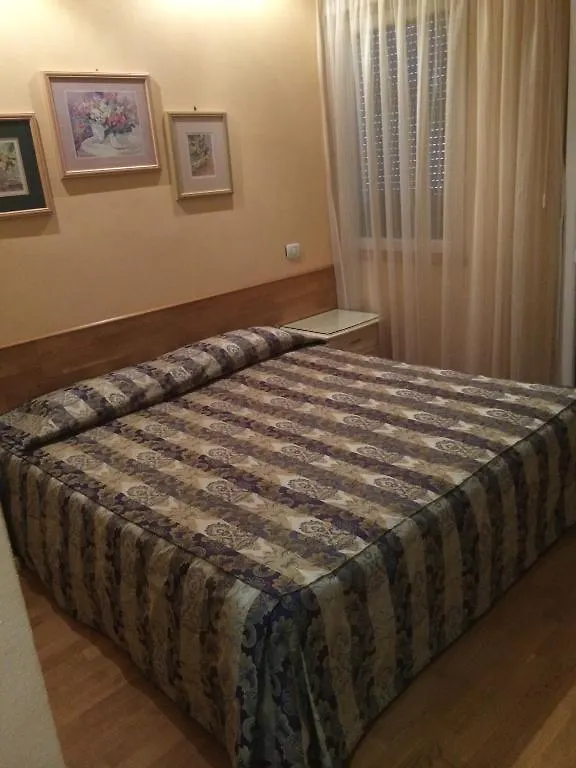 Hotel Concordia Porlezza 3*,  Italy