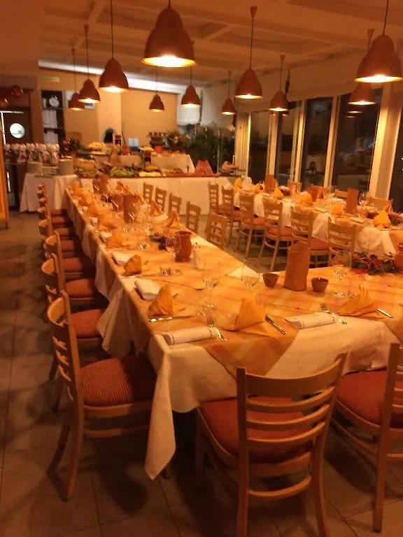 Hotel Concordia Porlezza 3*,